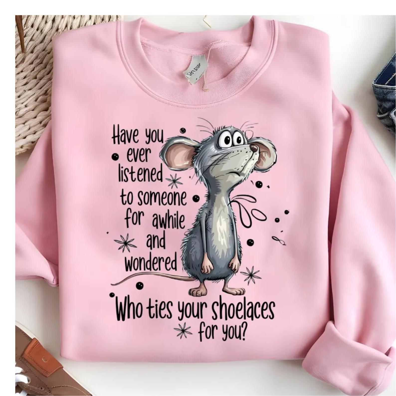 Who ties your shoelaces? Gildan Unisex fit